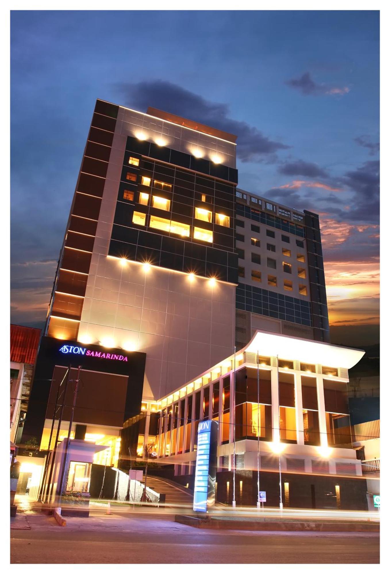 Aston Samarinda Hotel And Convention Center Exterior foto