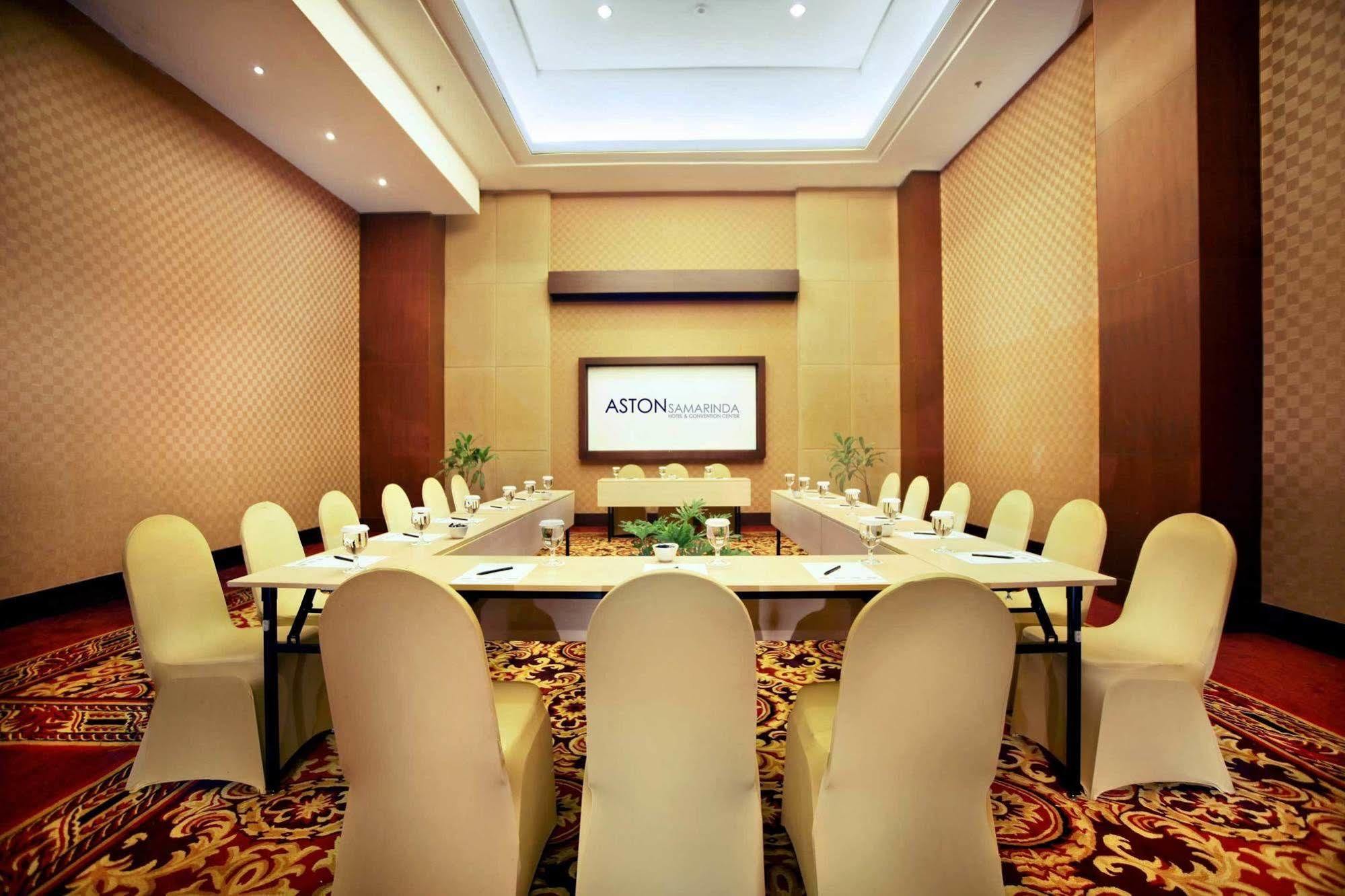 Aston Samarinda Hotel And Convention Center Exterior foto