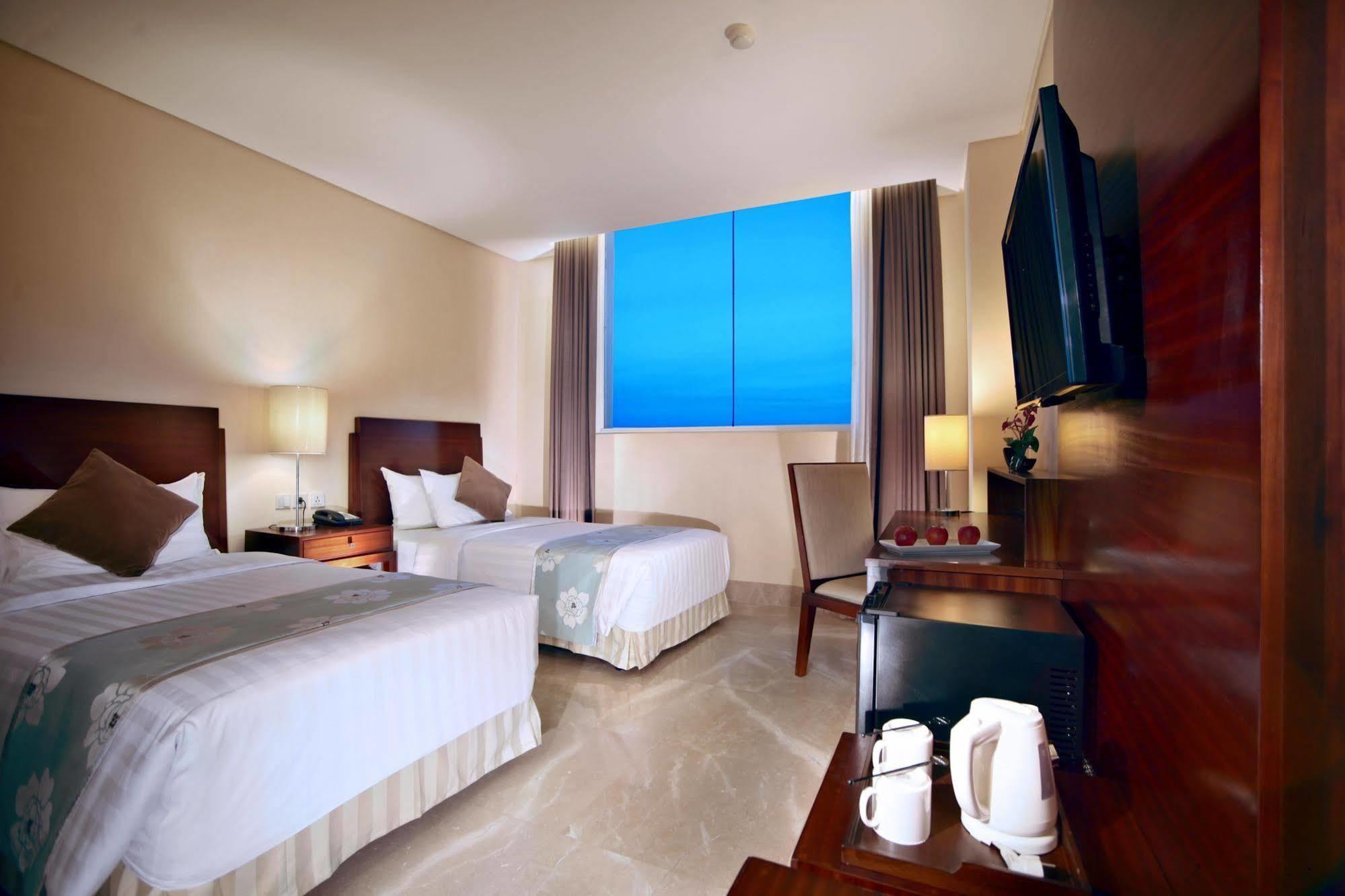 Aston Samarinda Hotel And Convention Center Exterior foto